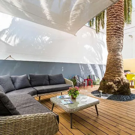 וילה Lovely Town House With Terrace And Parking In Quiet ביאריץ